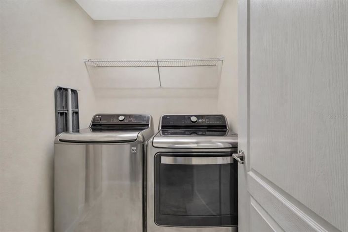 Image No.30-5 Bed House for sale