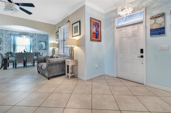 Image No.4-5 Bed House for sale