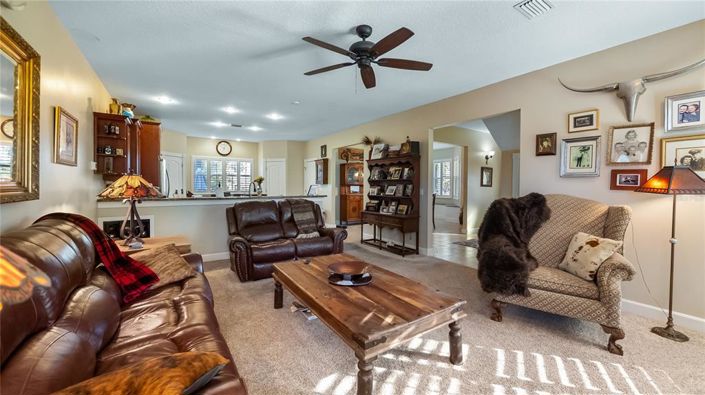 Image No.11-3 Bed House for sale