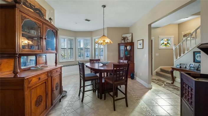 Image No.6-3 Bed House for sale