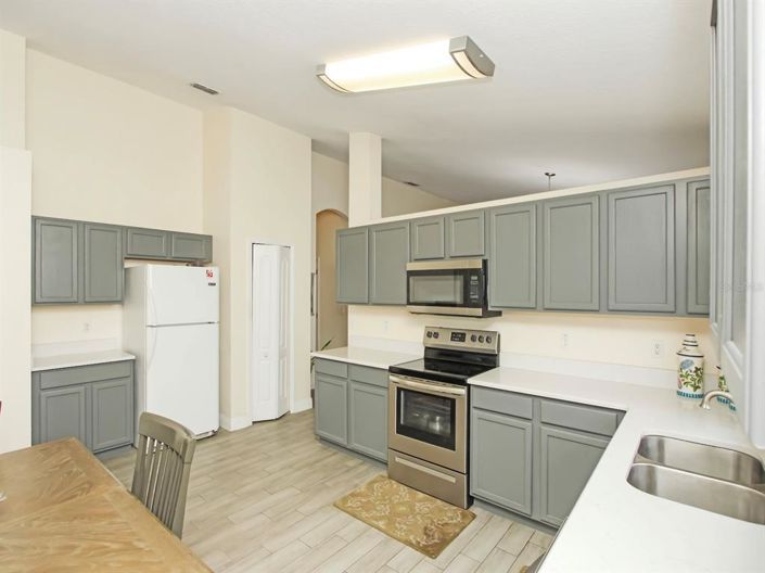 Image No.23-4 Bed House for sale