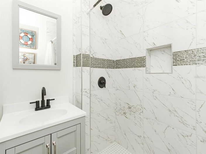 Image No.38-4 Bed House for sale