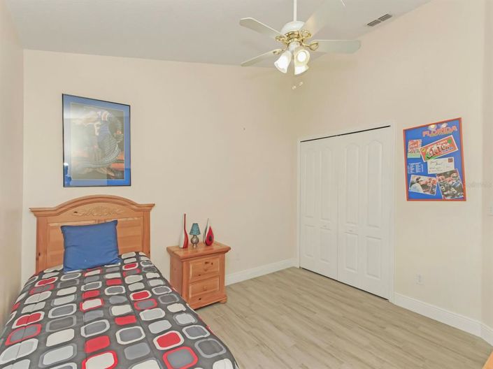 Image No.41-4 Bed House for sale