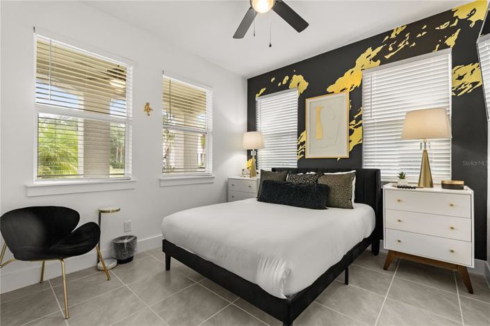 Image No.13-6 Bed House for sale