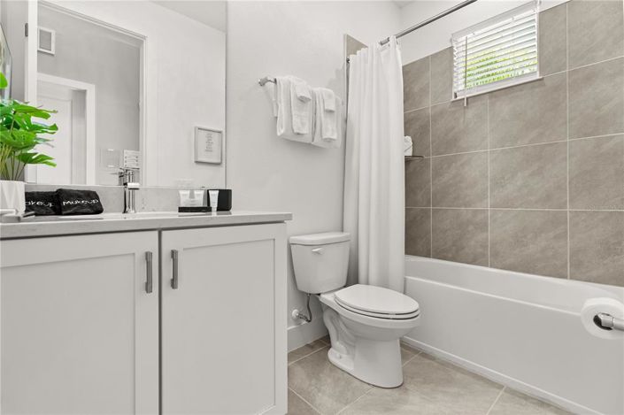 Image No.15-6 Bed House for sale