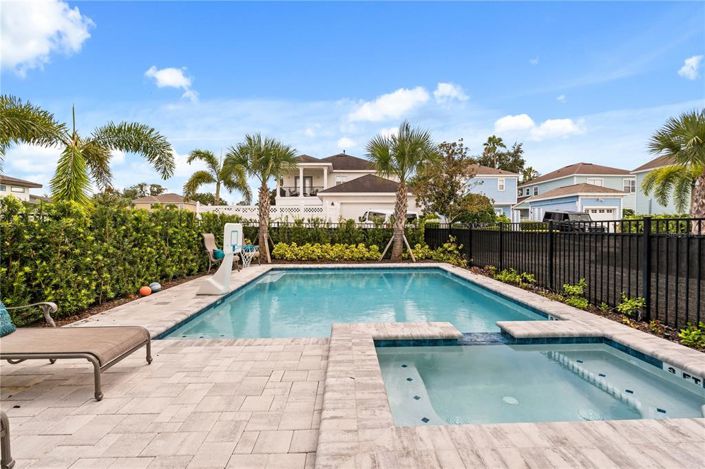 Image No.39-6 Bed House for sale