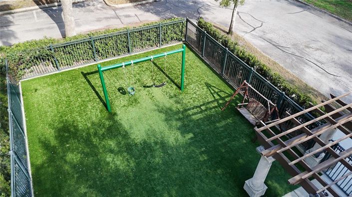 Image No.24-3 Bed Apartment for sale