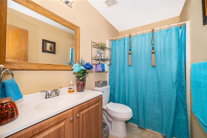 Image No.9-2 Bed Villa for sale