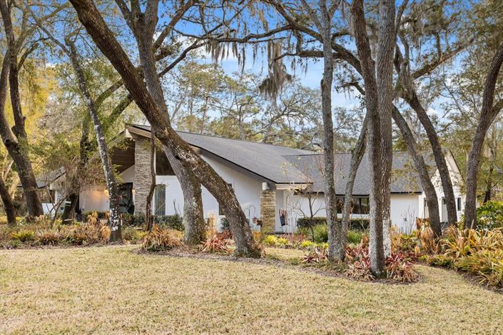 Image No.2-Maison de 4 chambres à vendre à Saint John