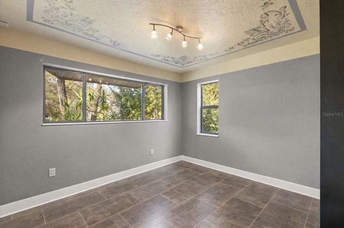 Image No.22-Maison de 4 chambres à vendre à Saint John