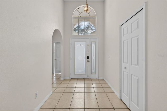 Image No.2-Maison de 4 chambres à vendre à Saint John