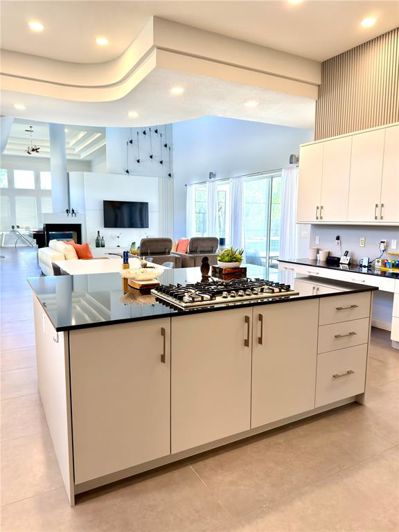 Image No.29-5 Bed House for sale