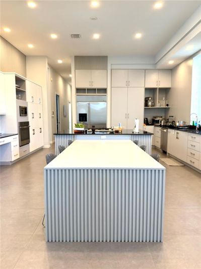 Image No.31-5 Bed House for sale