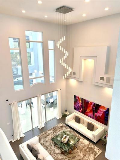 Image No.50-5 Bed House for sale