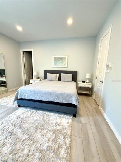 Image No.53-5 Bed House for sale