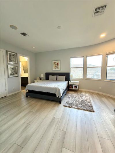 Image No.59-5 Bed House for sale