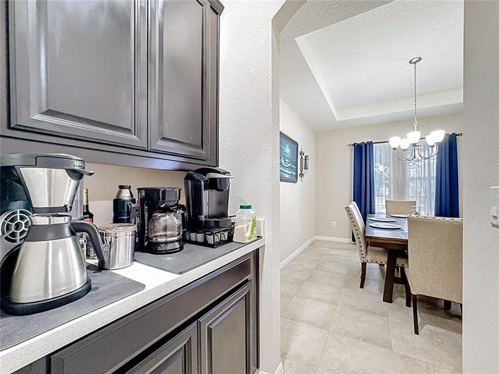 Image No.19-4 Bed House for sale