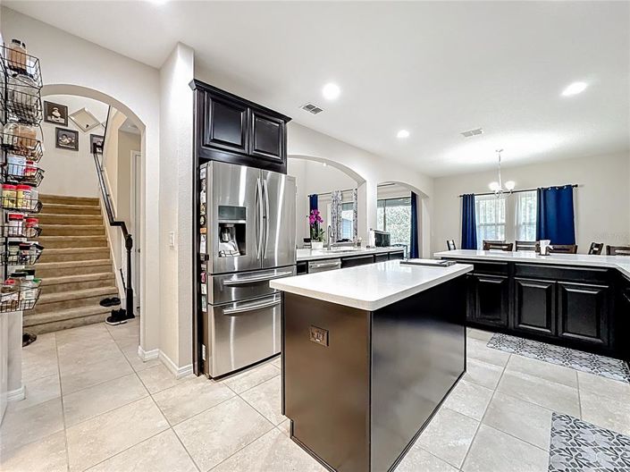 Image No.20-4 Bed House for sale