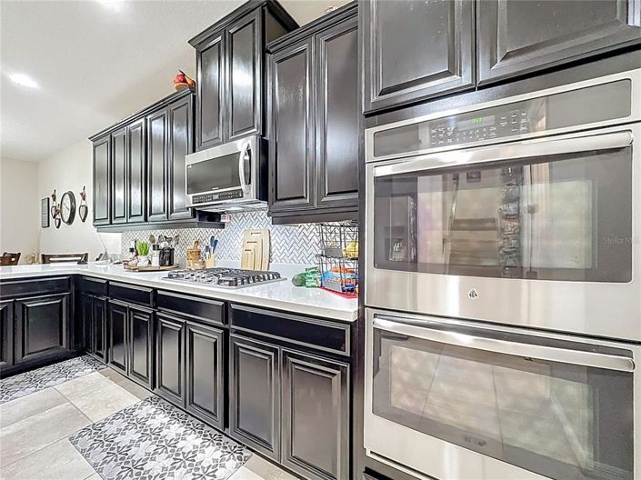 Image No.21-4 Bed House for sale