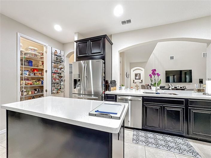 Image No.27-4 Bed House for sale