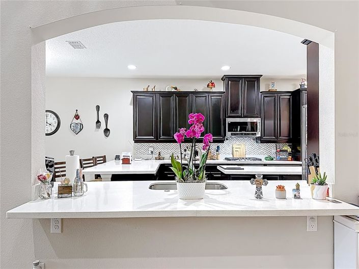 Image No.34-4 Bed House for sale