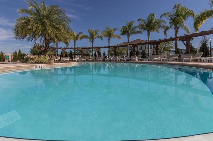 Image No.29-3 Bed Townhouse for sale