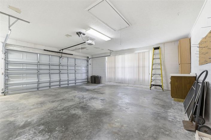 Image No.36-3 Bed House for sale