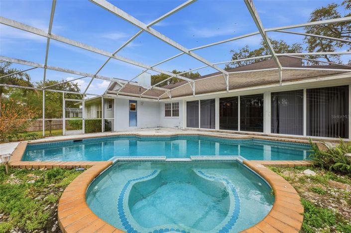 Image No.6-3 Bed House for sale