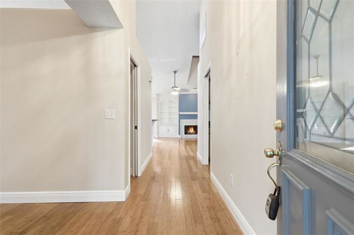 Image No.8-3 Bed House for sale