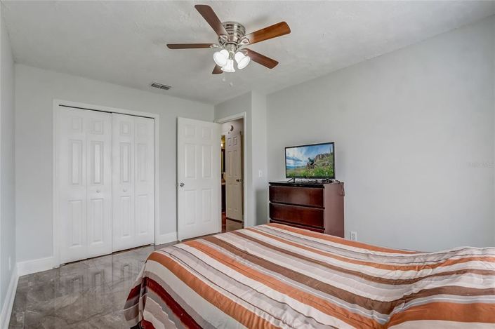 Image No.21-3 Bed House for sale