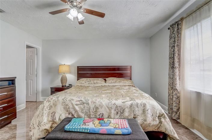 Image No.23-3 Bed House for sale