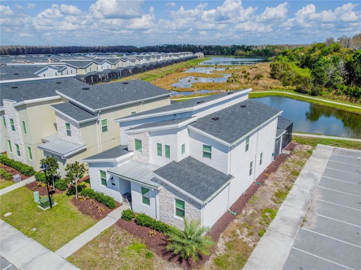 Image No.2-9 Bed House for sale