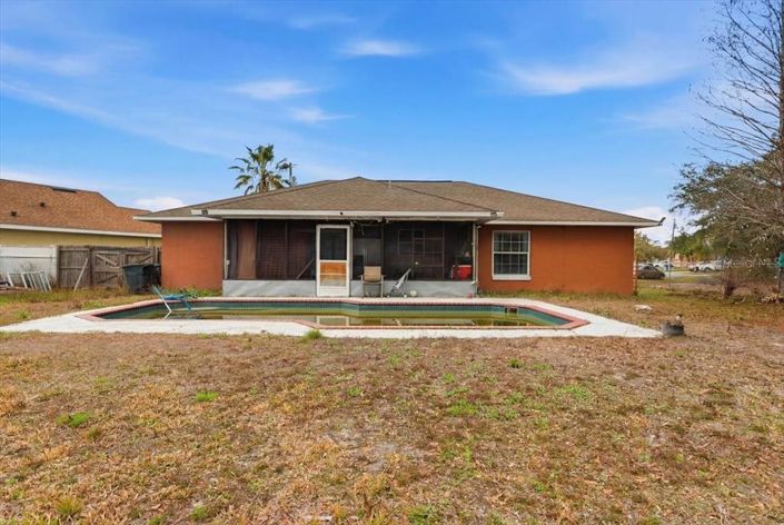 Image No.16-3 Bed House for sale