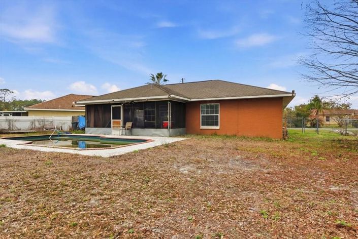Image No.17-3 Bed House for sale