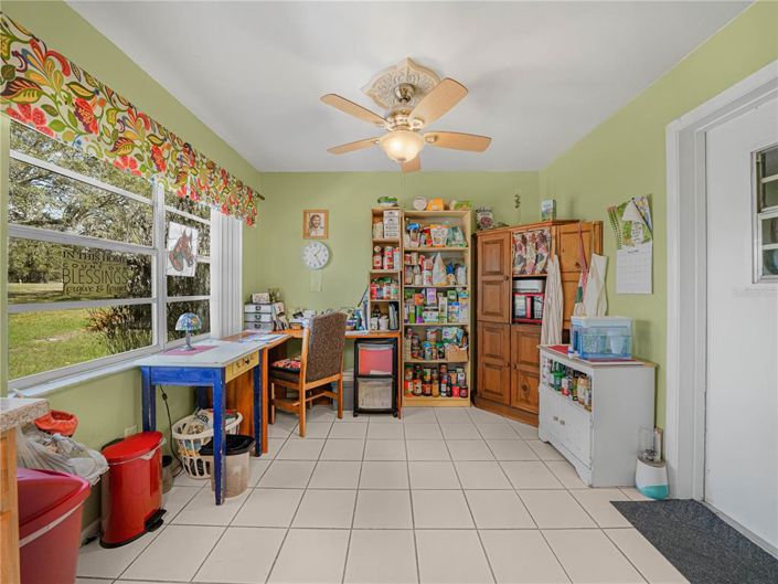 Image No.10-2 Bed House for sale