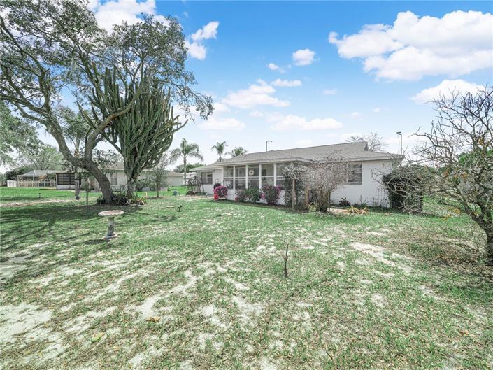 Image No.20-2 Bed House for sale