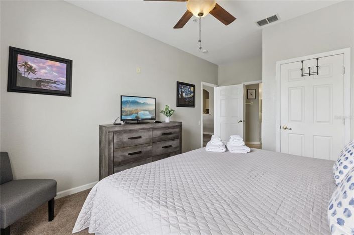 Image No.12-3 Bed Apartment for sale