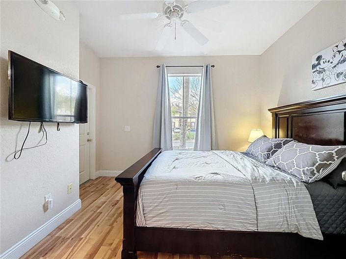 Image No.18-4 Bed Townhouse for sale