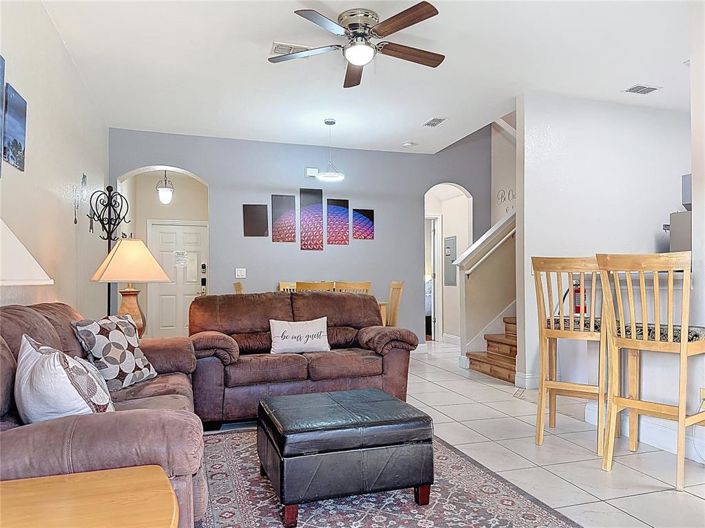 Image No.27-4 Bed Townhouse for sale