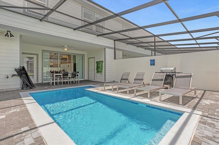 Image No.2-5 Bed Townhouse for sale