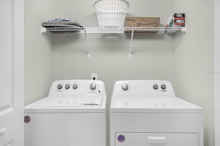 Image No.41-5 Bed Townhouse for sale