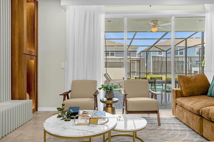 Image No.7-5 Bed Townhouse for sale