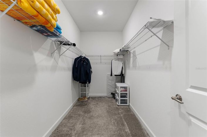 Image No.20-4 Bed House for sale