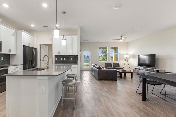 Image No.4-4 Bed House for sale