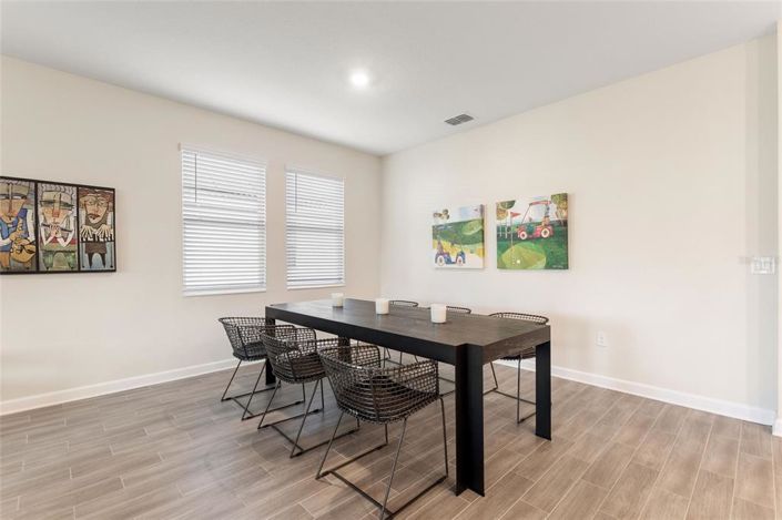 Image No.9-4 Bed House for sale