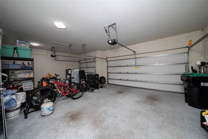 Image No.40-5 Bed House for sale