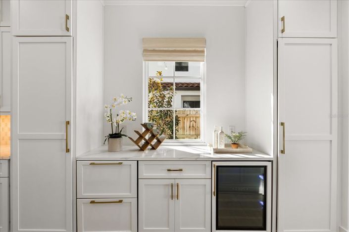 Image No.25-4 Bed House for sale