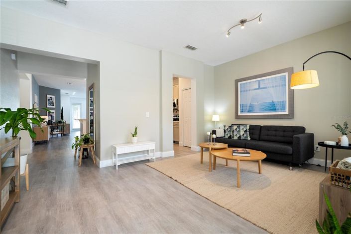 Image No.18-3 Bed House for sale