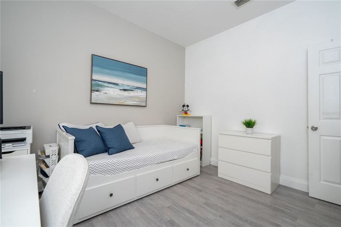 Image No.37-3 Bed House for sale