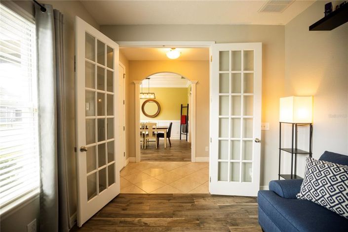 Image No.18-3 Bed House for sale